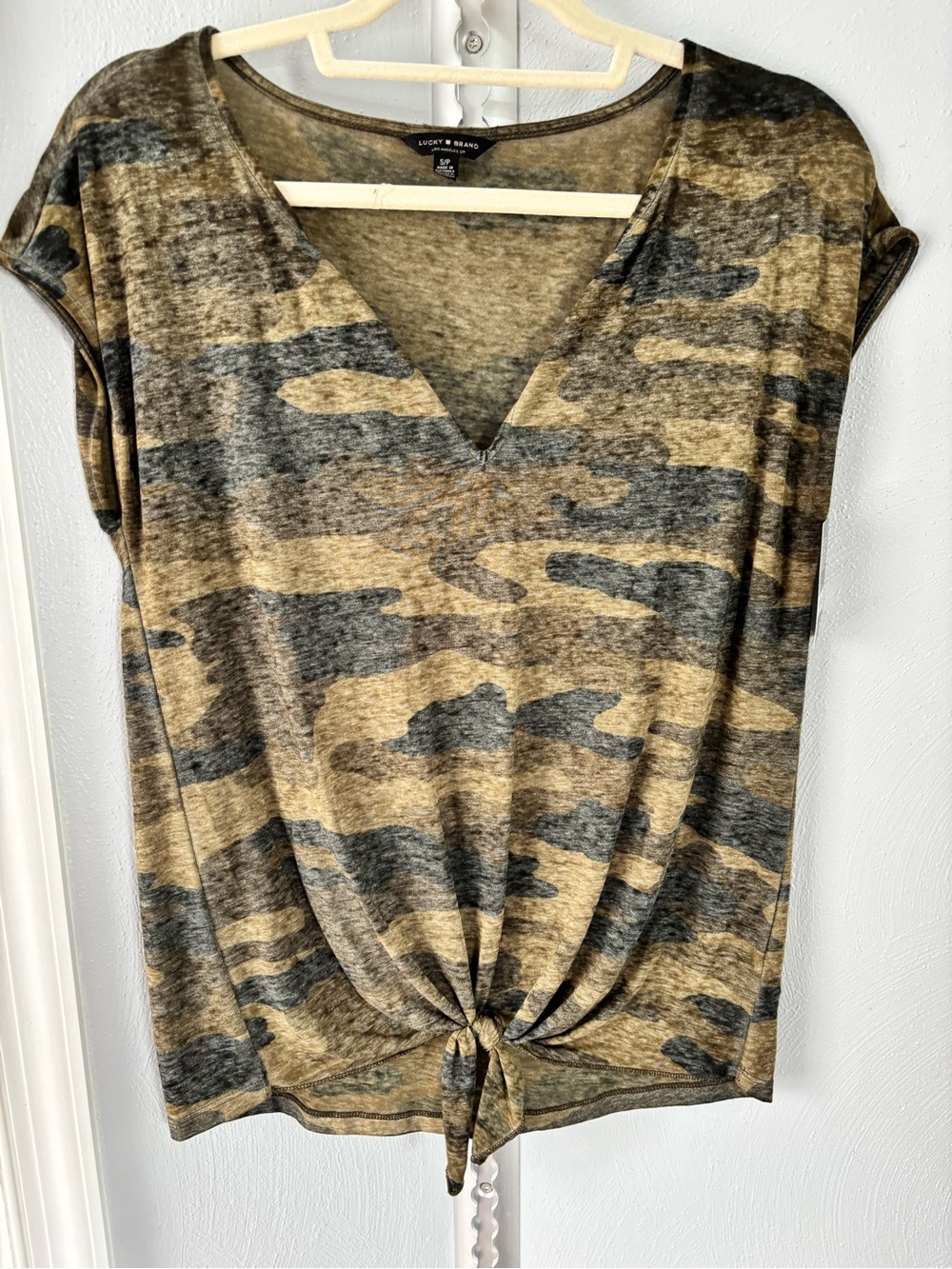 Lucky Brand Olive & Gray Camo Tie-Front V-Neck Top